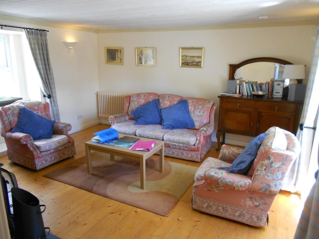 Ballagh Court Villa Ballynabola Habitación foto