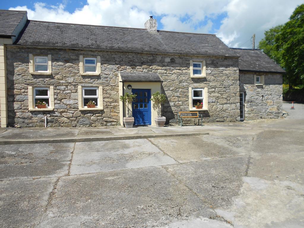 Ballagh Court Villa Ballynabola Habitación foto